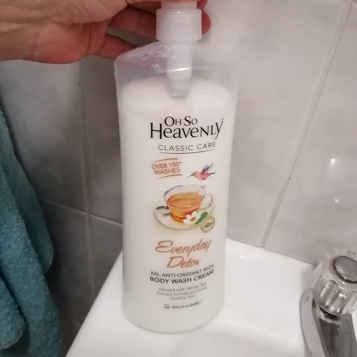 photo of Oh So Heavenly Everyday Detox Anti-Oxidant Rich Body Wash shared by @beverley77 on  06 Oct 2022 - review