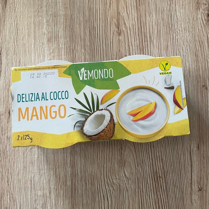 photo of Vemondo Yogurt Cocco e Mango shared by @samantharonconi on  25 Mar 2022 - review