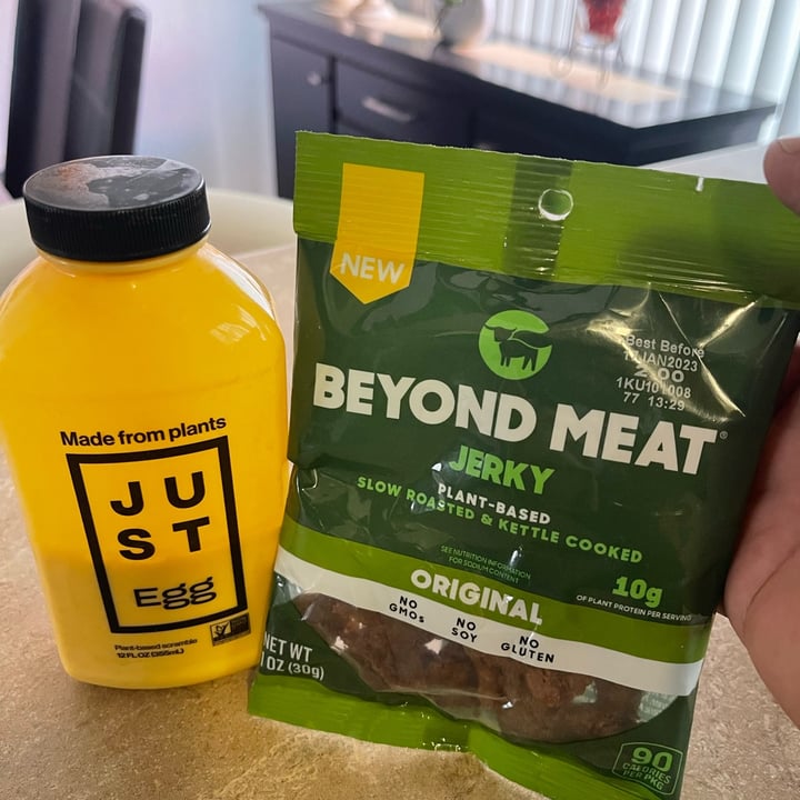 review photo of JUST Egg Plant-based Scramble shared by @razor on 27 Apr 2022 - review