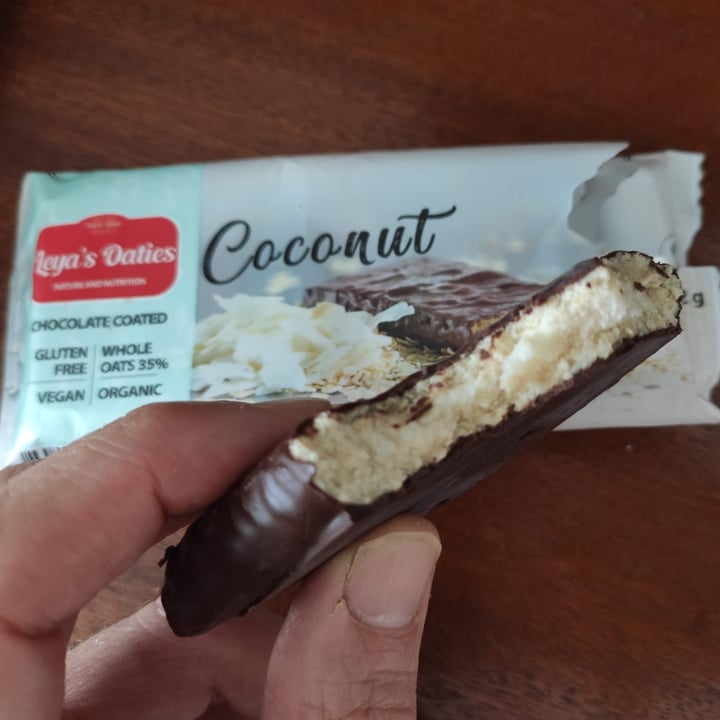 photo of Leya's oaties Coconut bar shared by @ommarco on  17 Apr 2022 - review