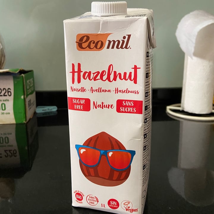 photo of Ecomil Hazelnut milk shared by @elliott96 on  13 May 2021 - review