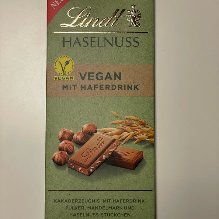 photo of Lindt Haselnuss Vegan Mit Haferdrink shared by @julyn on  18 Oct 2021 - review