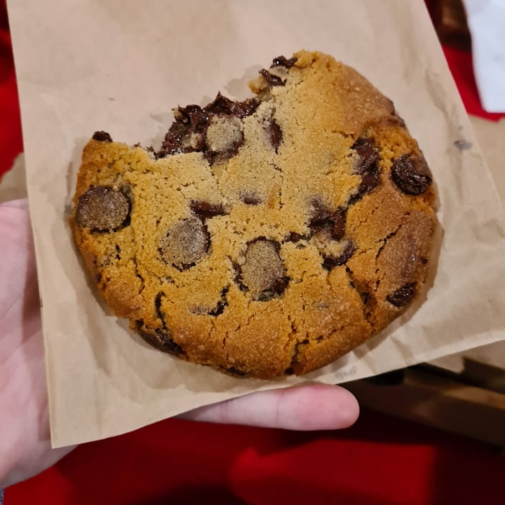 photo of Belse Restaurant Chocolate Chip Cookie shared by @sofihuasteca on  25 Dec 2022 - review