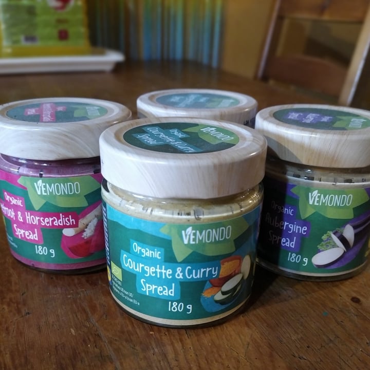photo of Vemondo Courgette and curry spread shared by @mikalma on  15 Aug 2022 - review