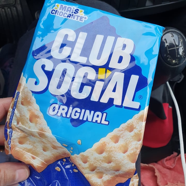 review photo of Modelez International club social original shared by @bellevelloso on 06 Jul 2022 - review