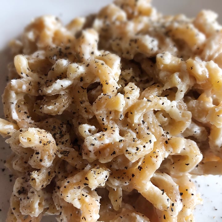 photo of Modern Table White Cheddar Style VEGAN MAC shared by @janeelizabeth on  23 May 2019 - review