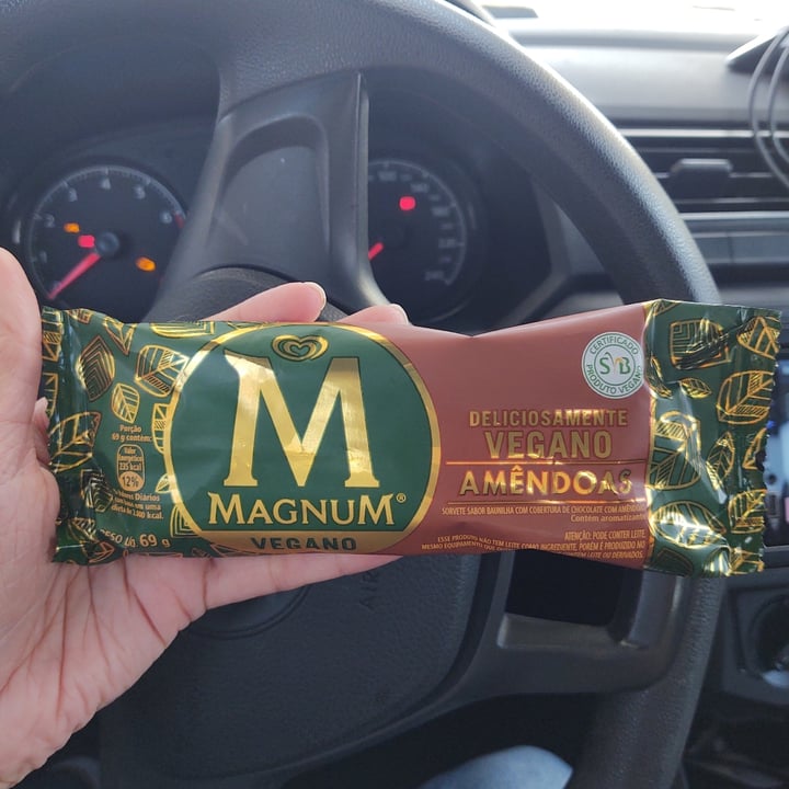 review photo of Magnum Dairy Free Classic shared by @sarahgimenes on 17 Jul 2021 - review