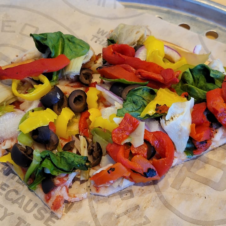 photo of Pieology Pizzeria Create Your Own Pizza shared by @wolfj72 on  05 Jun 2021 - review