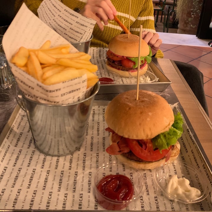 review photo of Hamerica's Bacon burger shared by @julz-it on 14 Jul 2022 - review
