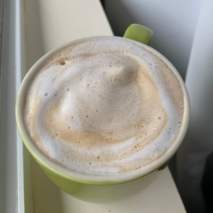 photo of Silk Oat Yeah Oatmilk Creamer The Vanilla One shared by @beesknees on  14 Dec 2020 - review