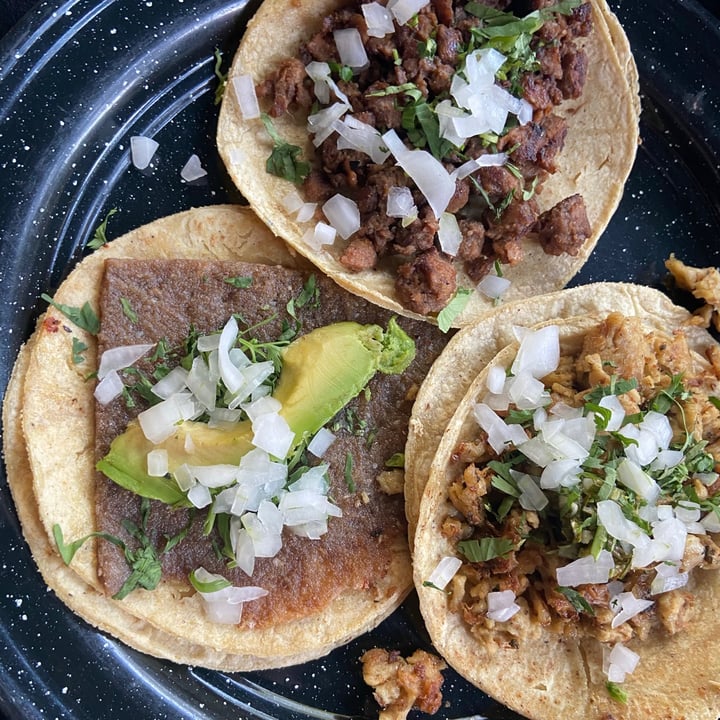 photo of Por siempre vegana 2 Tacos de milanesa shared by @ilse on  23 Apr 2021 - review