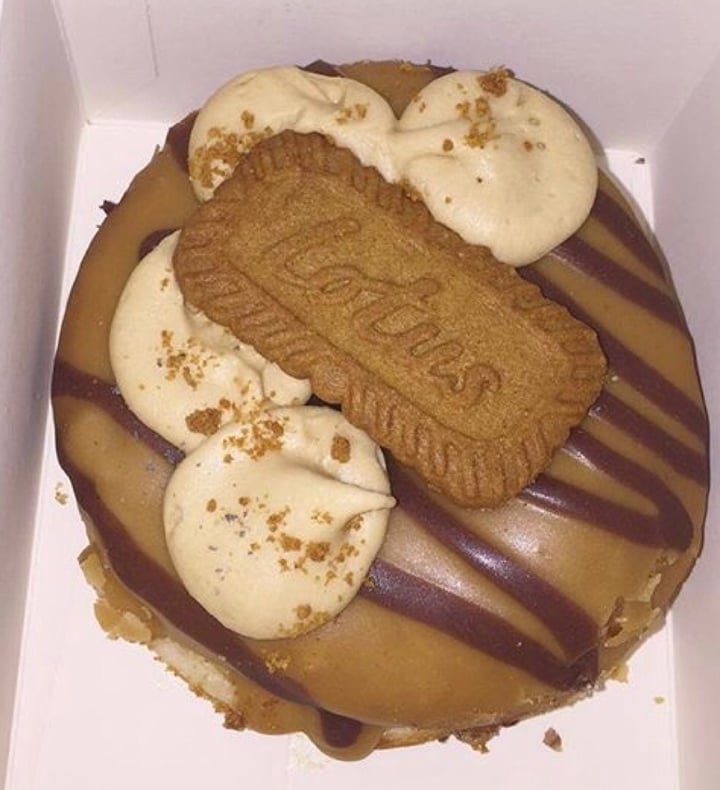photo of Doughnut Time Biscoff vegan doughnut shared by @rajkumar on  07 Apr 2019 - review