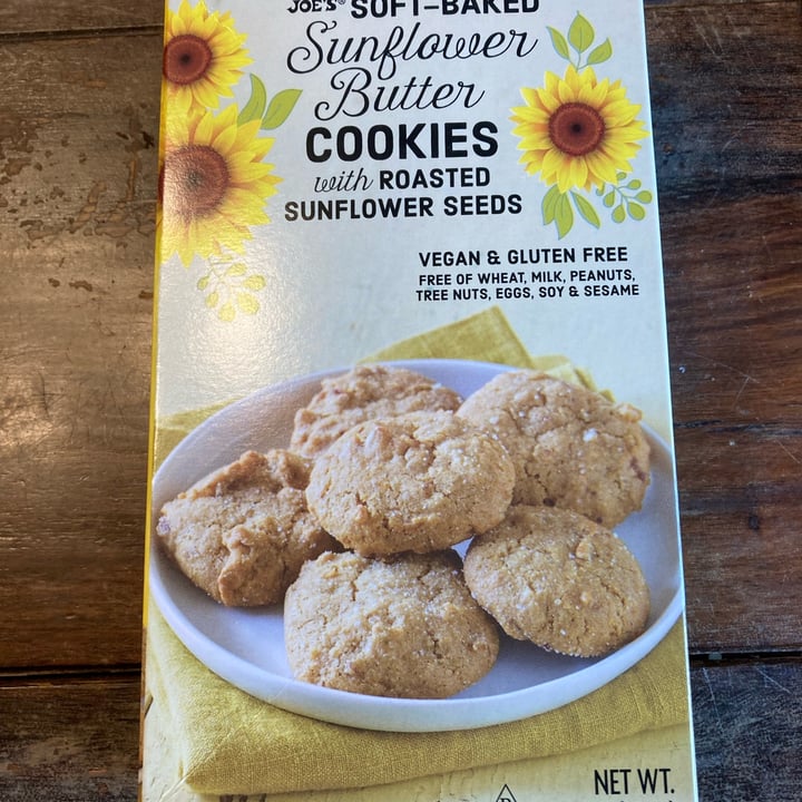 review photo of Trader Joe's Soft Baked Sunflower Butter Cookies shared by @aprilrain on 02 Jun 2022 - review