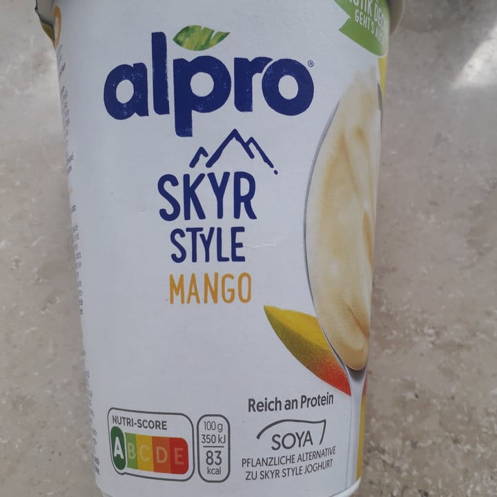 review photo of Alpro Mango Soya Skyr Style High Protein shared by @thevegandonator on 13 Jul 2021 - review