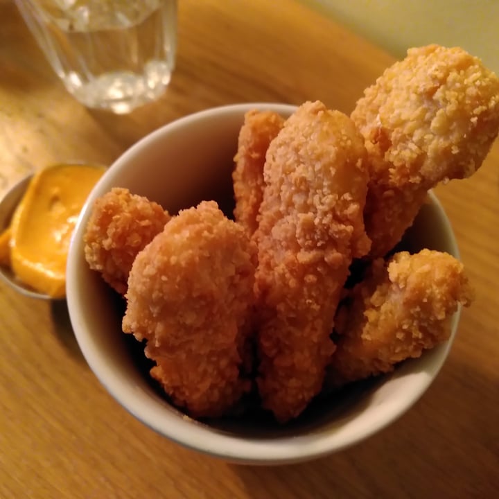 photo of Avo Brothers Vegan nuggets shared by @walkabout-veg on  13 Mar 2022 - review