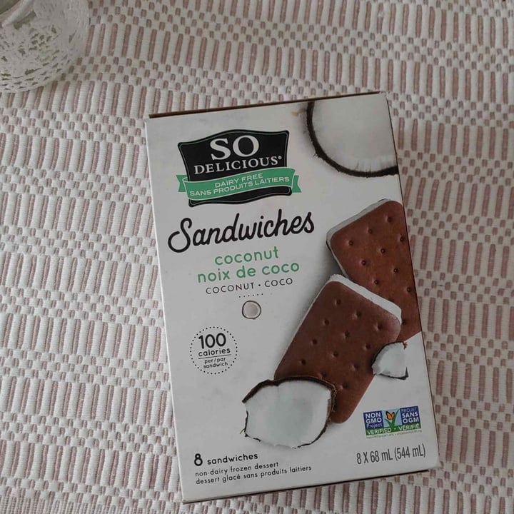 photo of So Delicious Dairy Free Sandwiches Vanilla Bean Coconutmilk Ice Cream shared by @lyy on  20 Feb 2021 - review