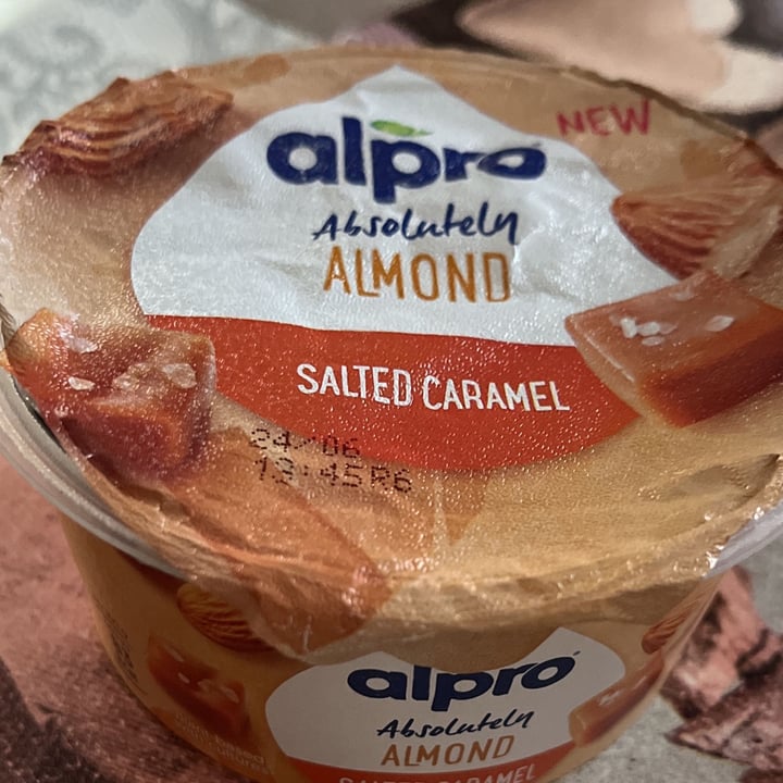 photo of Alpro Absolutely almond salted caramel shared by @gaiagirotto on  25 Jun 2022 - review