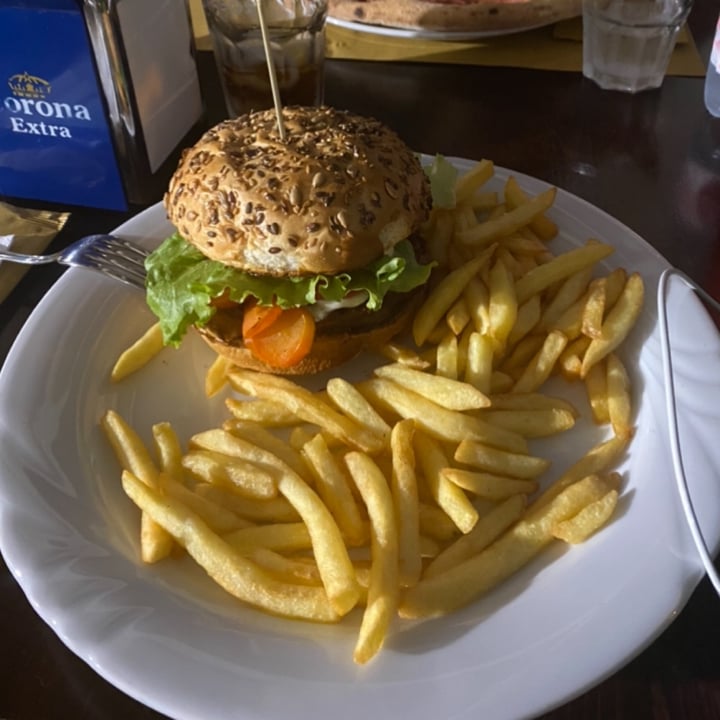 photo of Hopper Mc Grath's burger vegan shared by @alecann on  24 May 2022 - review