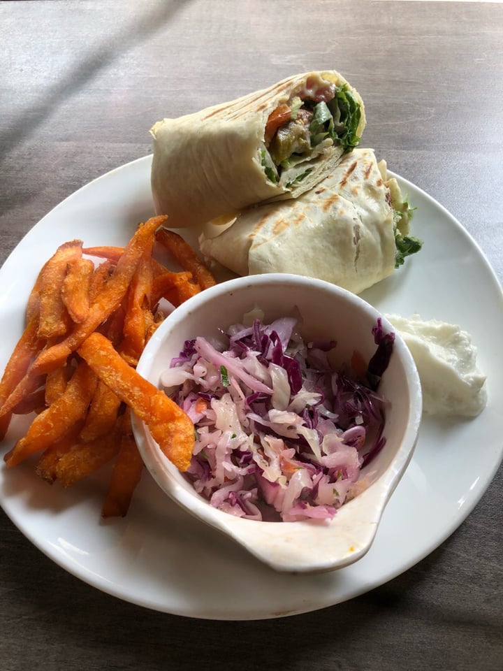 photo of Urban Bites Falafel Wrap shared by @ridhisanghrajka on  16 Nov 2019 - review