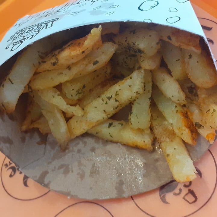 photo of Veggie Medio Oriente Papa fritas shared by @micccasosa on  17 Feb 2021 - review