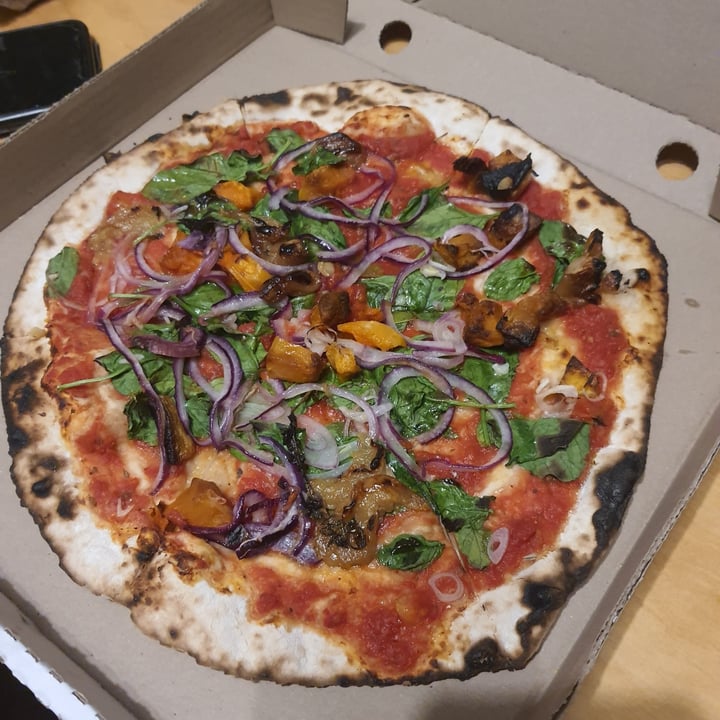 photo of Massimo's Umbria with vegan cheese shared by @caitell on  23 Jun 2022 - review