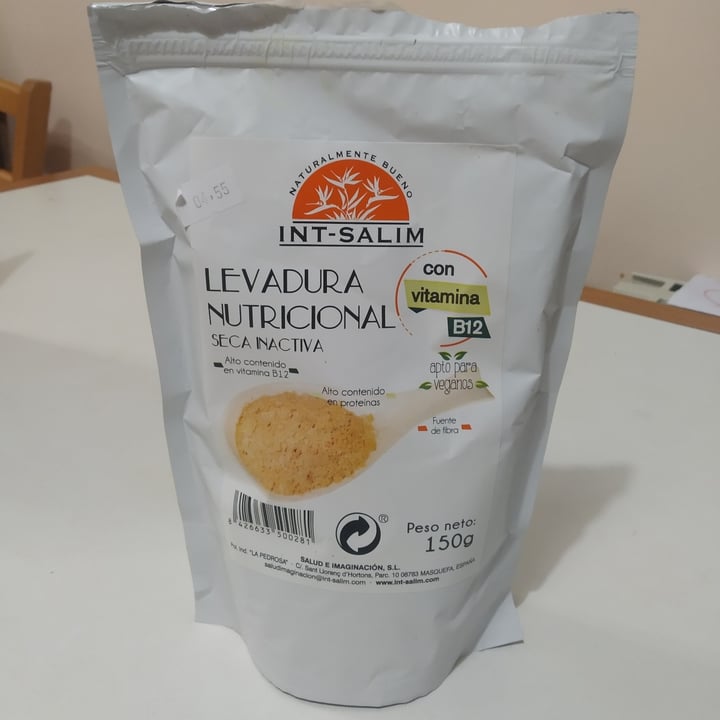 photo of Int-Salim Levadura nutricional shared by @livelikevegansss on  15 Sep 2020 - review