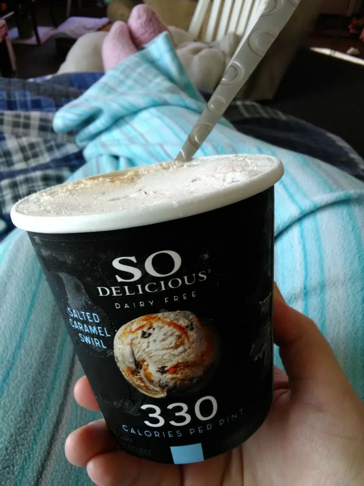photo of So Delicious Dairy Free Salted Caramel Swirl Mousse shared by @veganfarmersdaughter on  01 Dec 2019 - review
