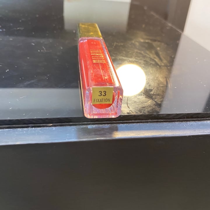 review photo of Milani Amore Mattes Lip Creme Fixation shared by @alicegoldweight on 11 Jul 2020 - review