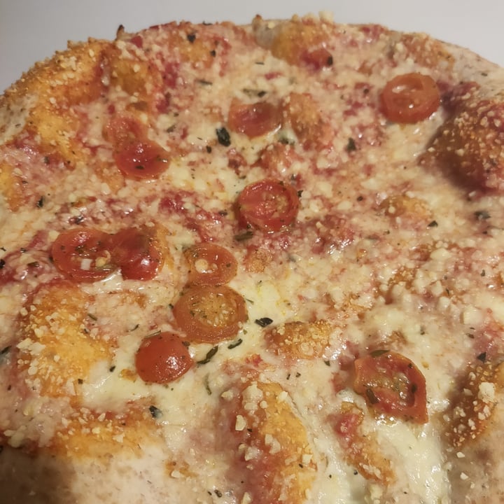photo of Vemondo Pizza con Salsa di Pomodoro shared by @valatsuki on  10 Jan 2022 - review