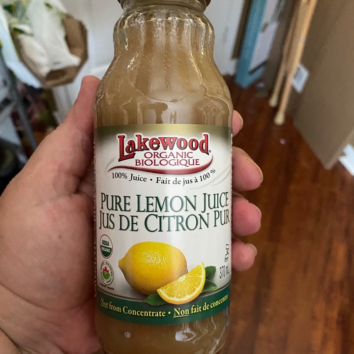 photo of Lakewood Organic Organic Lemon Juice shared by @shellyvanp on  24 Jun 2021 - review