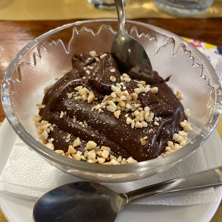 review photo of La Rusticana Ristorante - Pizzeria Cremoso al cioccolato: Base Di Mandorle E Latte Di Riso, Mousse Al Cioccolato Fondente E Granella Di Mandorle shared by @alessiadibiase on 08 Apr 2022 - review