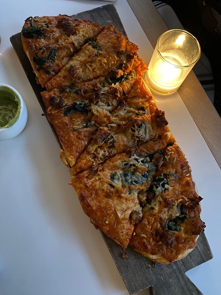 photo of Little Pine Restaurant Fennel flat bread pizza shared by @helenafox333 on  30 Oct 2019 - review