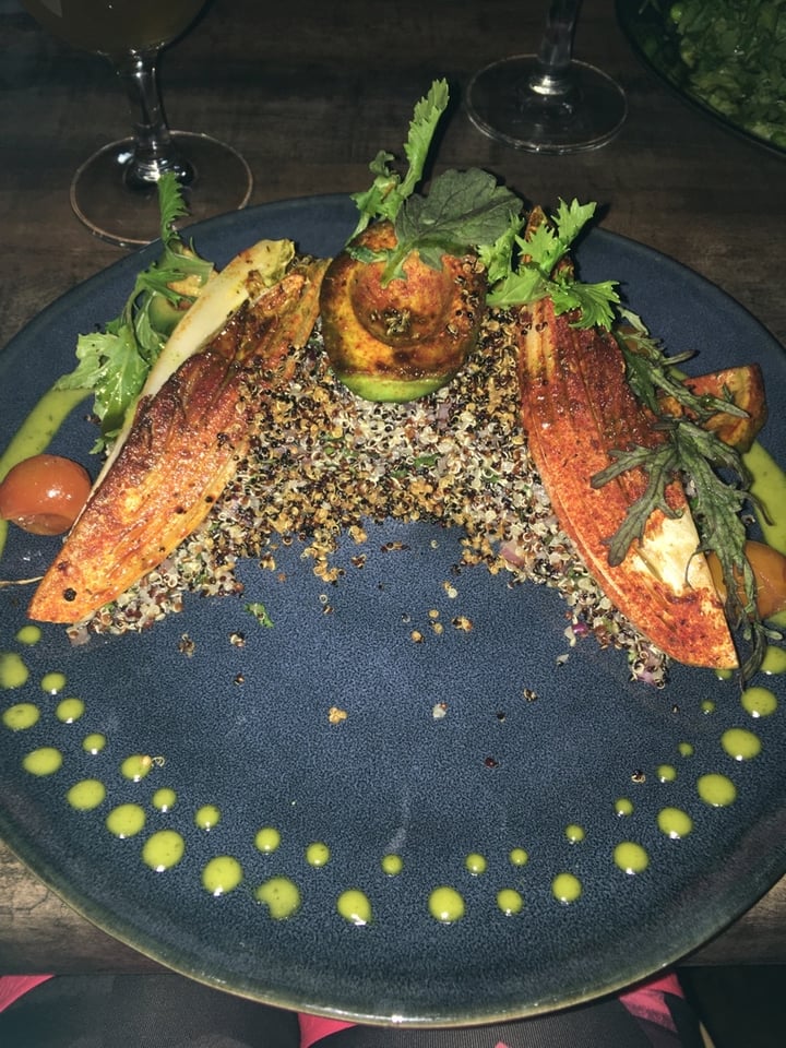 review photo of Violeta Restaurant Quinoa y palta shared by @lanutricami on 28 Feb 2020 - review