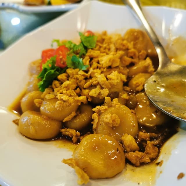 「Stir Fry Yam Abacus」の料理の写真