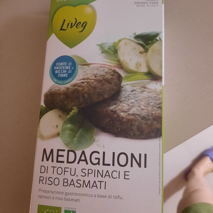 photo of Liveg Medaglioni di tofu spinaci e riso basmati shared by @carotinaa on  12 Apr 2022 - review