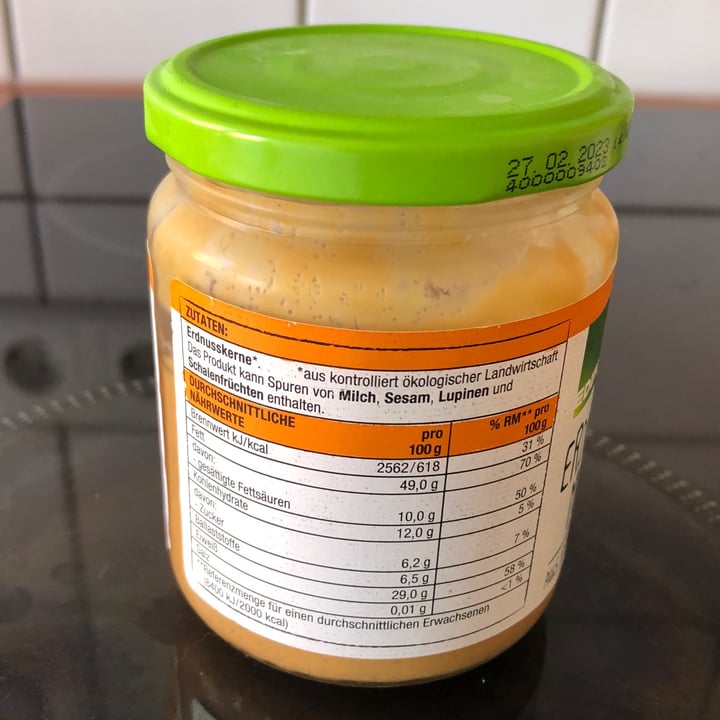 photo of Edeka Bio Erdnussmus shared by @marenvansoest on  11 Sep 2021 - review