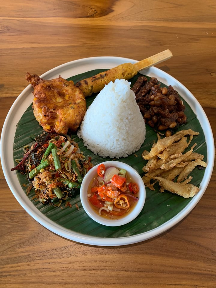 photo of RBoJ Coffee / Ray's Bottle of Joe Central RBoJ's Nasi Bali shared by @giveafudge2day on  25 Nov 2019 - review