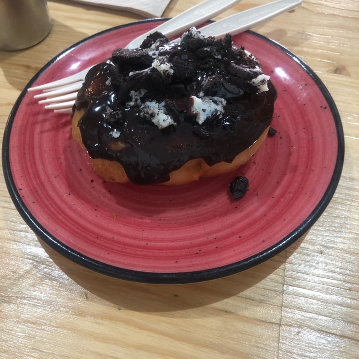 photo of Vegan Queen Donuts de chocolate shared by @sritatriz on  11 May 2022 - review