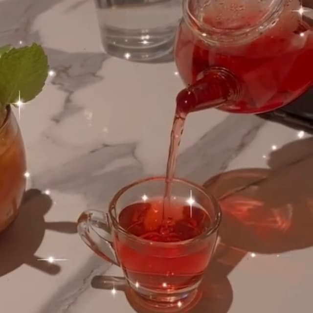 菜肴“Pomegranate Tea”的照片