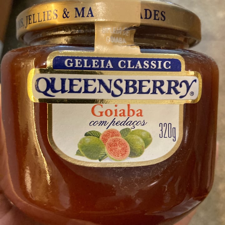 review photo of Queensberry Geléia de Goiaba com pedaços shared by @nova-terra on 02 Jun 2022 - review