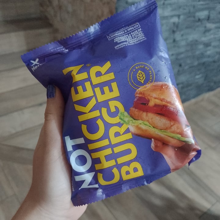 photo of NotCo Not Chicken Burger shared by @camicampos on  02 Mar 2022 - review