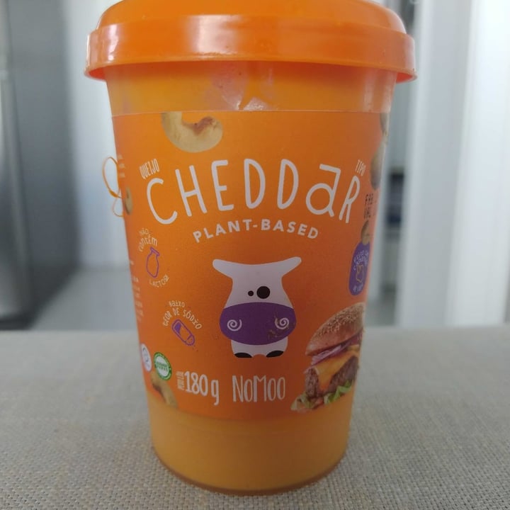 review photo of NOMOO Plant-Based Brasil Requeijão Cheddar Plant Based shared by @gabifaria on 22 Apr 2022 - review