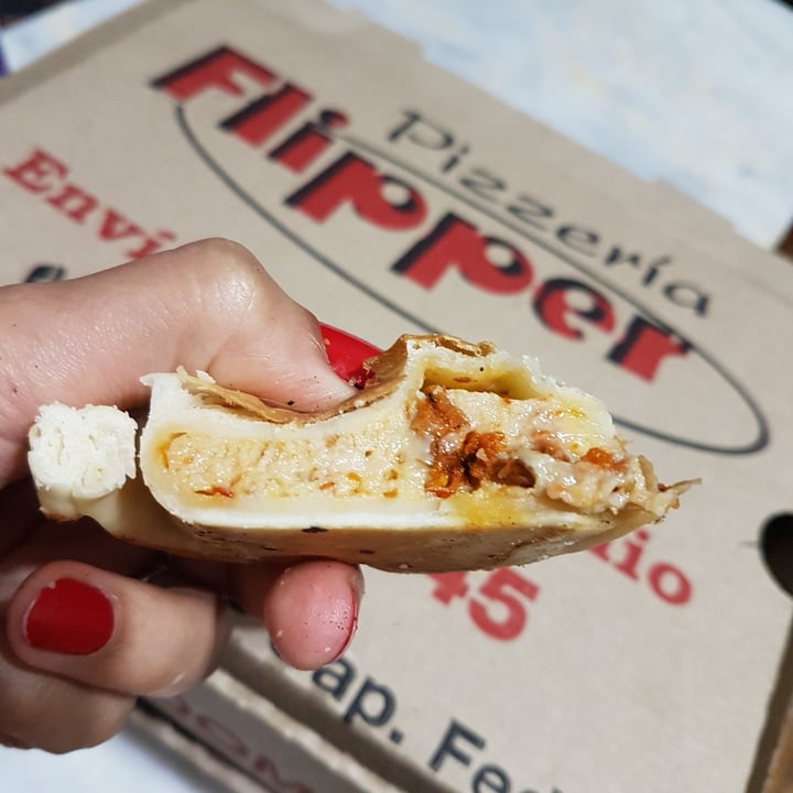 photo of Flipper Pizza Empanada Calabresa shared by @yukiita on  17 Feb 2021 - review