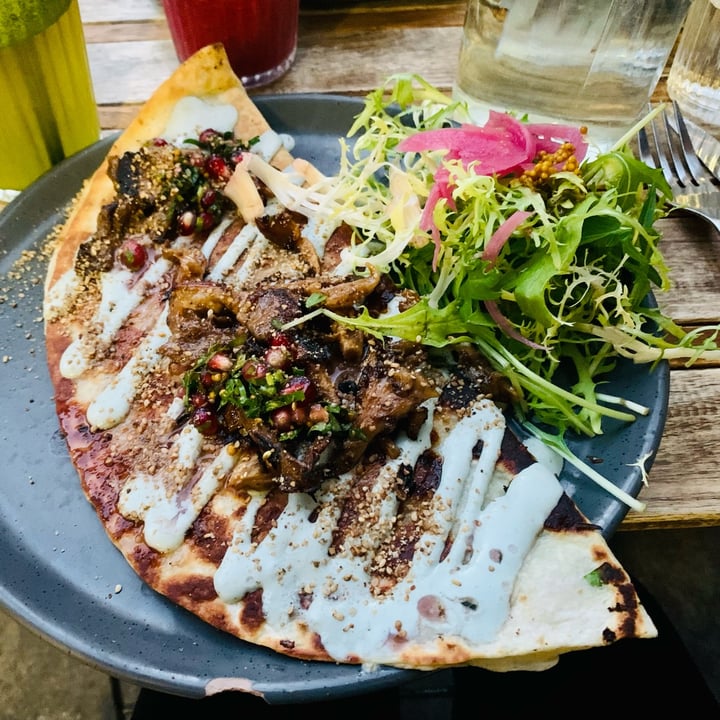 photo of Aujourd'hui Demain Quesadillas shared by @oceanik on  25 May 2022 - review