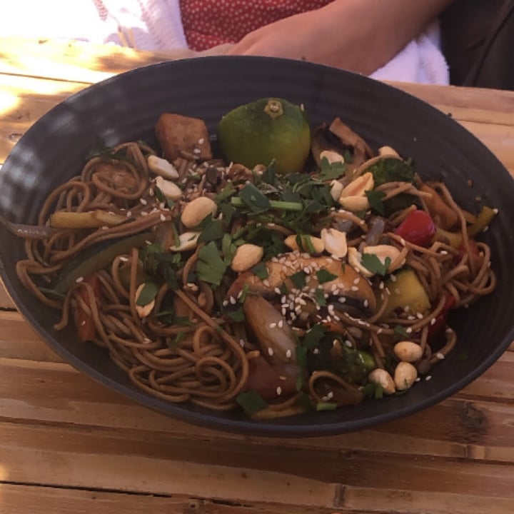 photo of Aloha Cafe Noodles with veggies shared by @pbsofia on  12 May 2021 - review