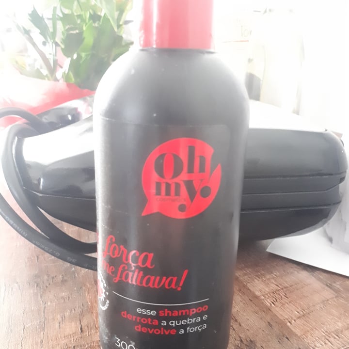 review photo of Oh my! Cosmetics Shampoo Ninguém Seguro Esse Cacho shared by @caapora on 17 Apr 2022 - review