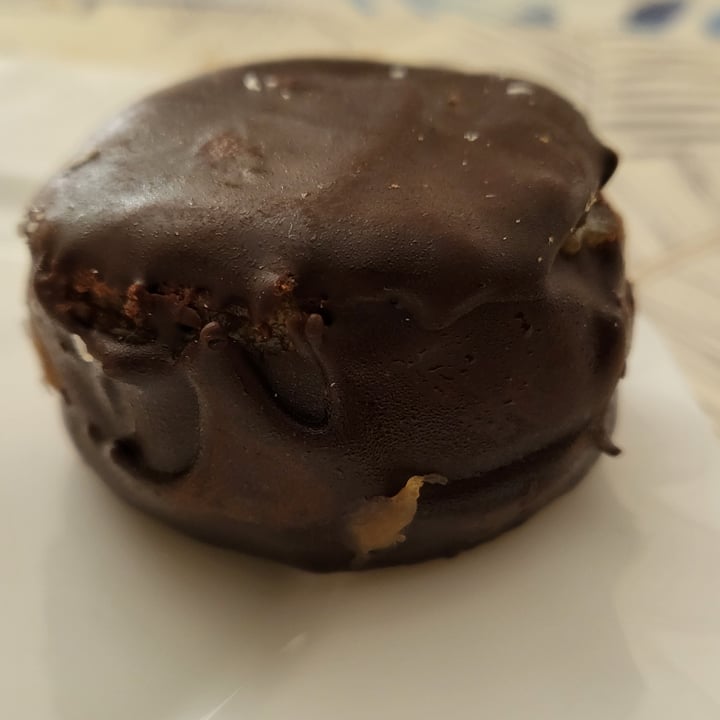 photo of Dulces de Nita Alfajor De Chocolate shared by @hipernova on  13 Aug 2022 - review