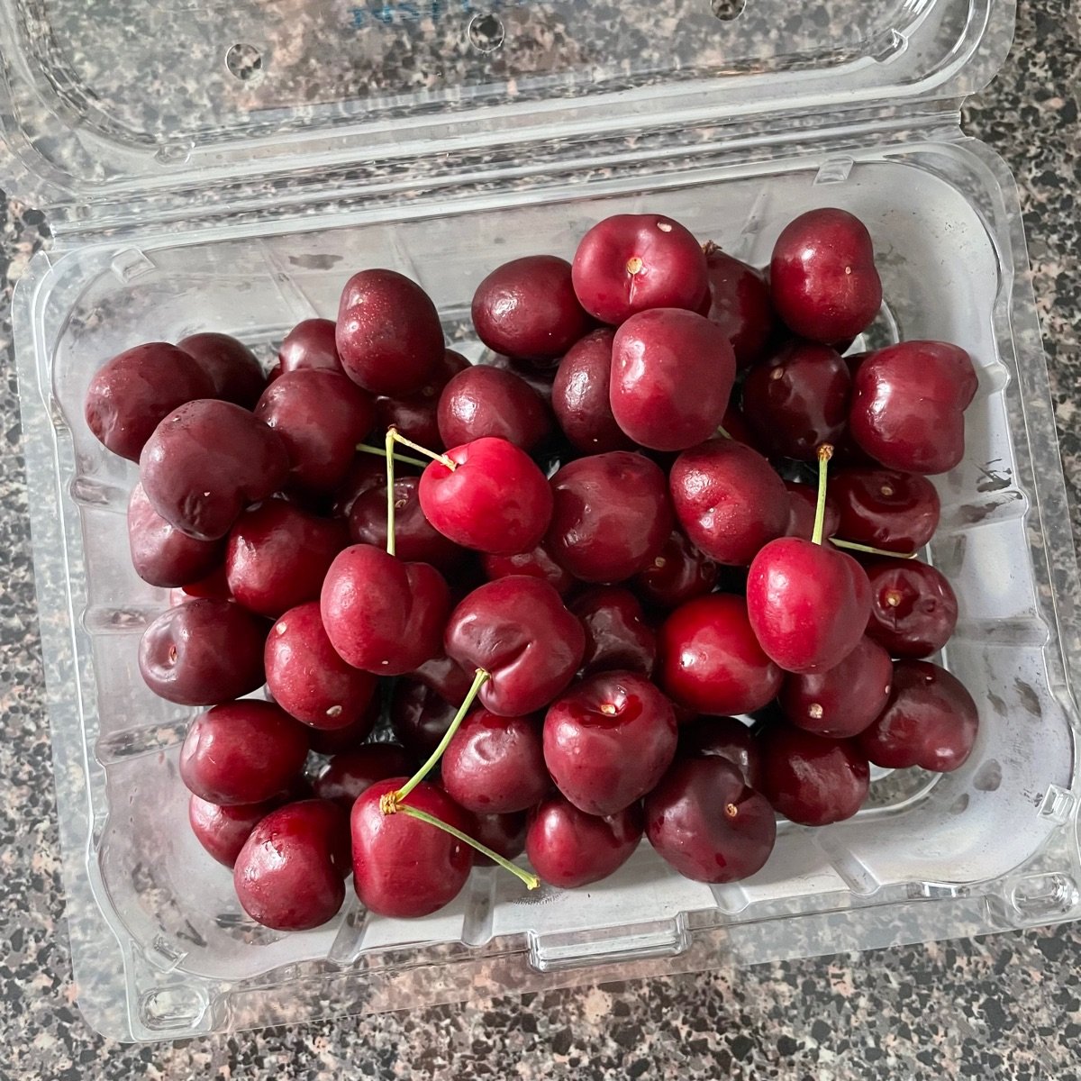 Trader Joe's Organic Sweet Cherries Reviews abillion