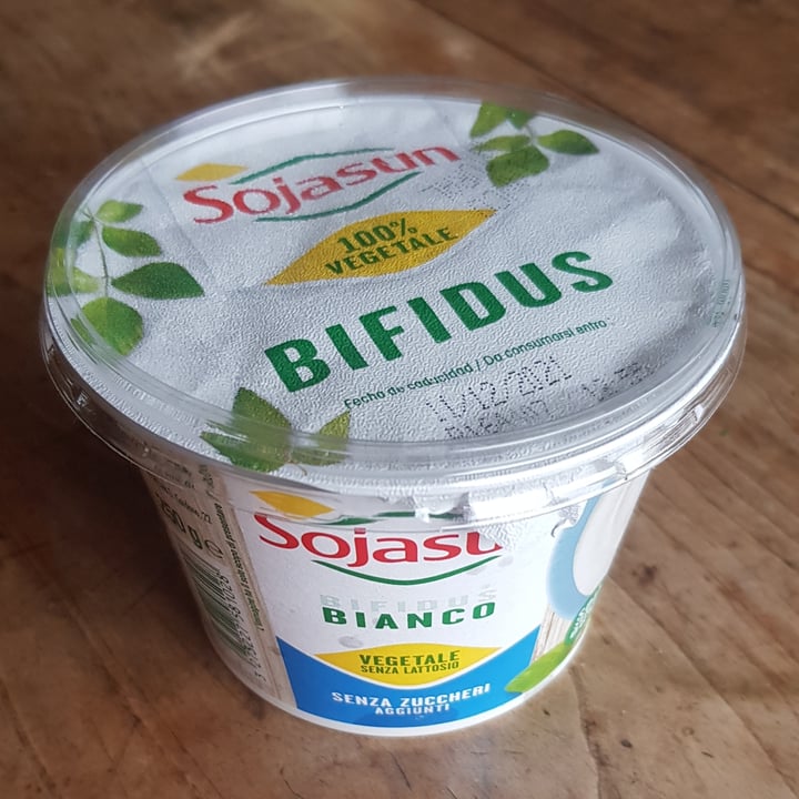 photo of Sojasun Bifidus Bianco Senza Zuccheri Aggiunti shared by @yesveganforever on  10 Dec 2021 - review
