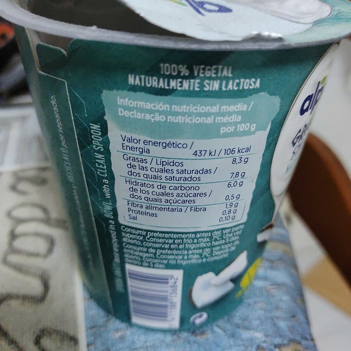 review photo of Alpro Greek Style Coconut shared by @alengendro on 07 May 2022 - review